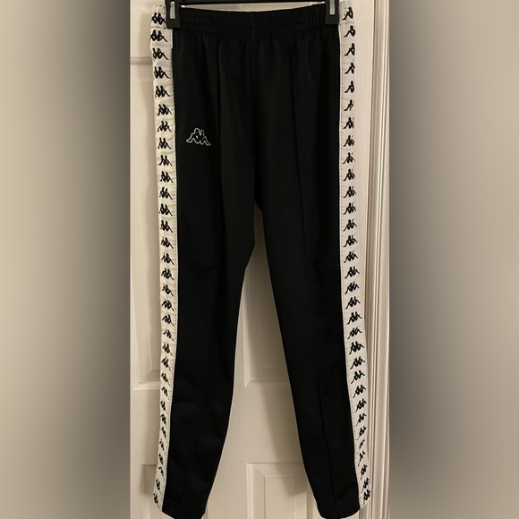 Men’s KAPPA  Tracksuit Bottoms Joggers Size Medium Black White Logo Active Pants - Picture 1 of 5